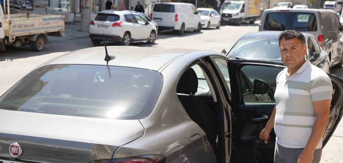 Sıfır diye aldığı Egea’nın hasarlı ve modelinin farklı olduğunu öğrendi