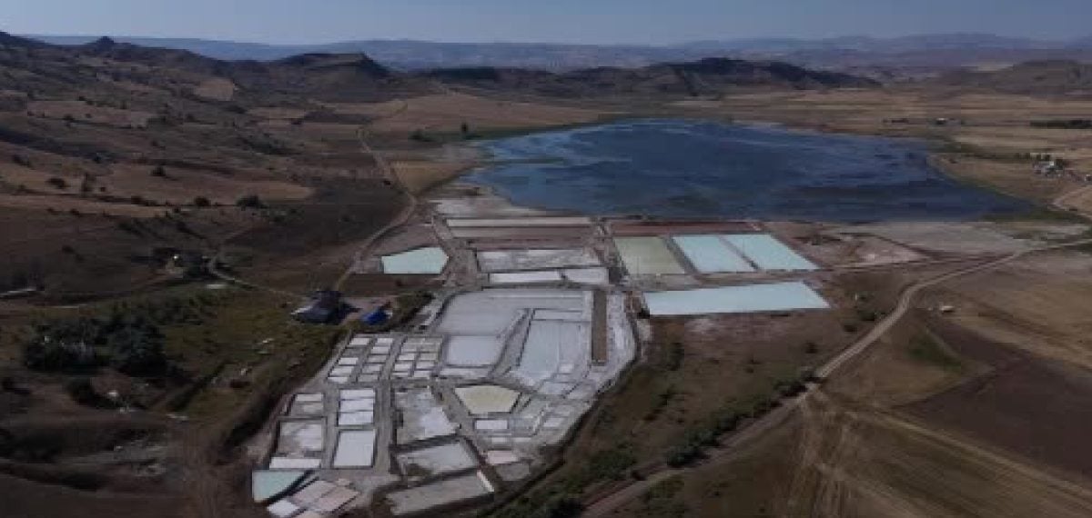 Sivas’taki kaynak tuzu hasada hazırlanıyor: üretim makineleşti, bekleyiş sürüyor