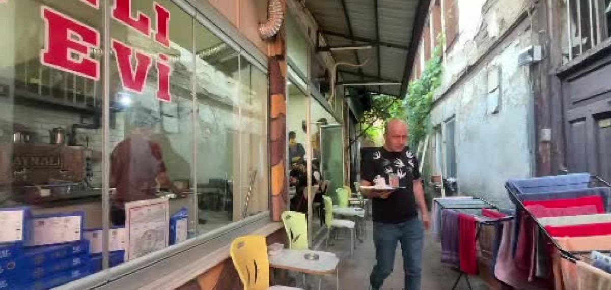 Tavşanlı kahvecileri yaz sezonunda hijyen ve uygun fiyat vurgusuyla hizmette