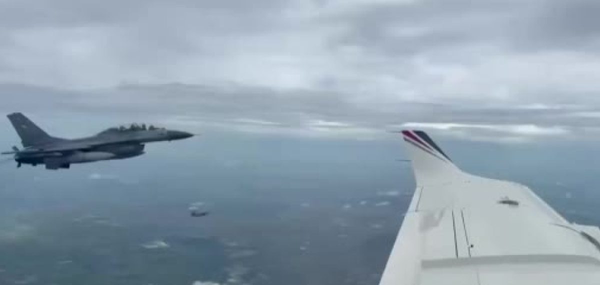 Tayland Başbakanı Anutin’e F-16 eskortlu uçuş ve üs ziyareti