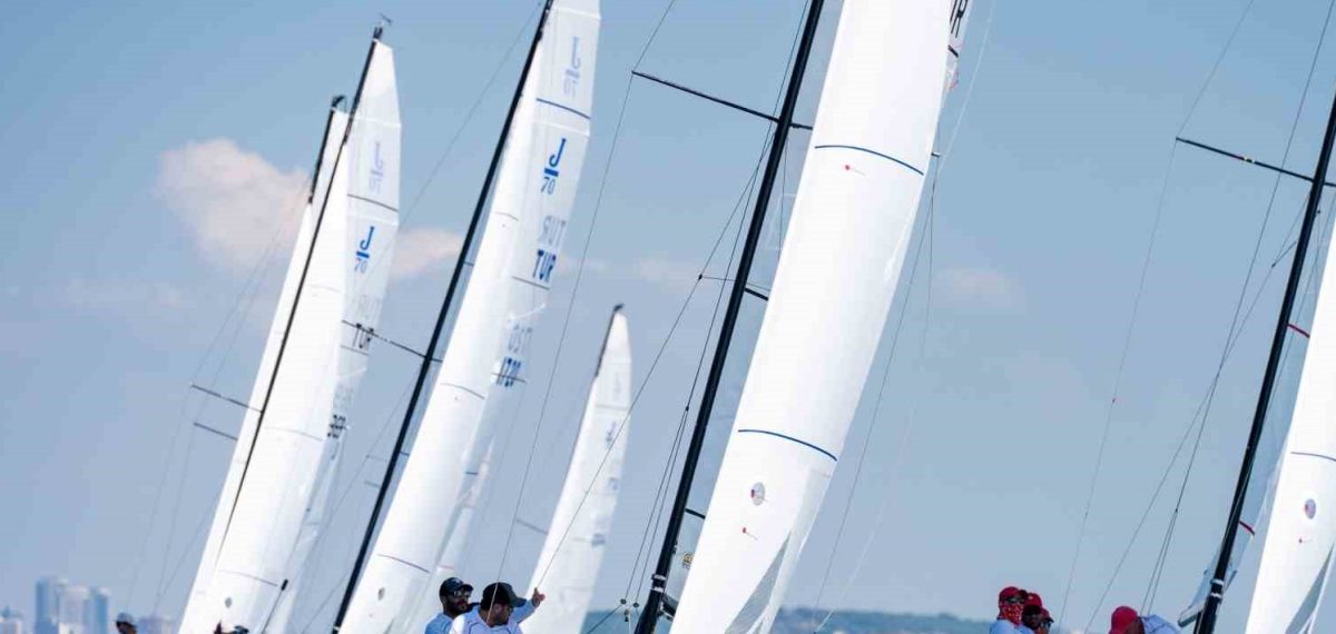 Team Nautique Yachting ilk günde zirvede J70 yarışları Kalamış’ta