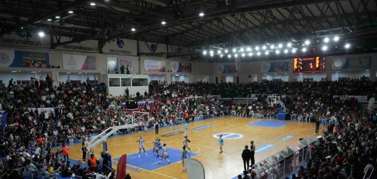 Turgutlu’da VIP koltuk satışıyla spor karşılaşmaları ücretsiz izlenecek