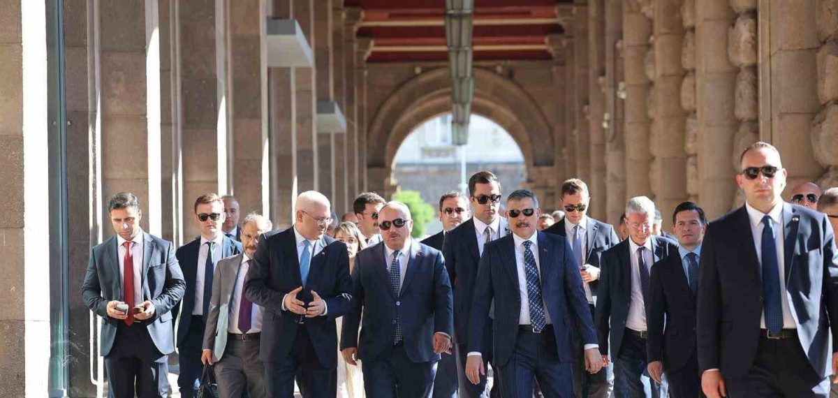 Üçlü göç mekanizması sınır aşan suç ve uyuşturucuya karşı genişliyor