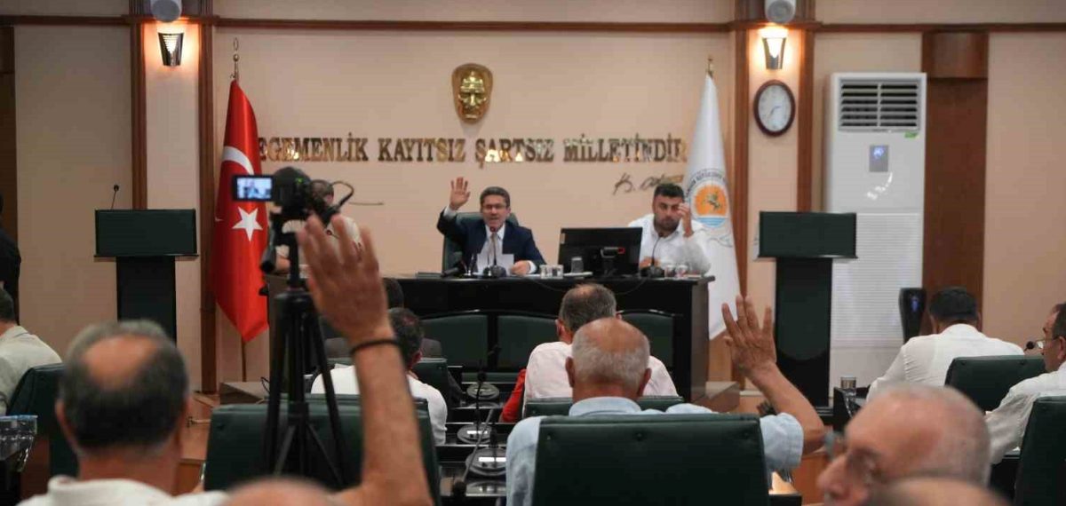 Ulaşım ve otopark tarifeleri komisyonda onaylandı, tramvay ve minibüs ücretleri yükseldi