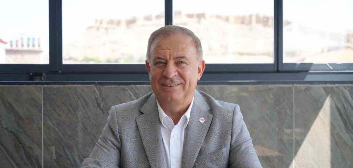 Yeni Parti Bayburt’ta teşkilatlanmayı tamamladı, tüzükte delege sistemi kaldırıldı