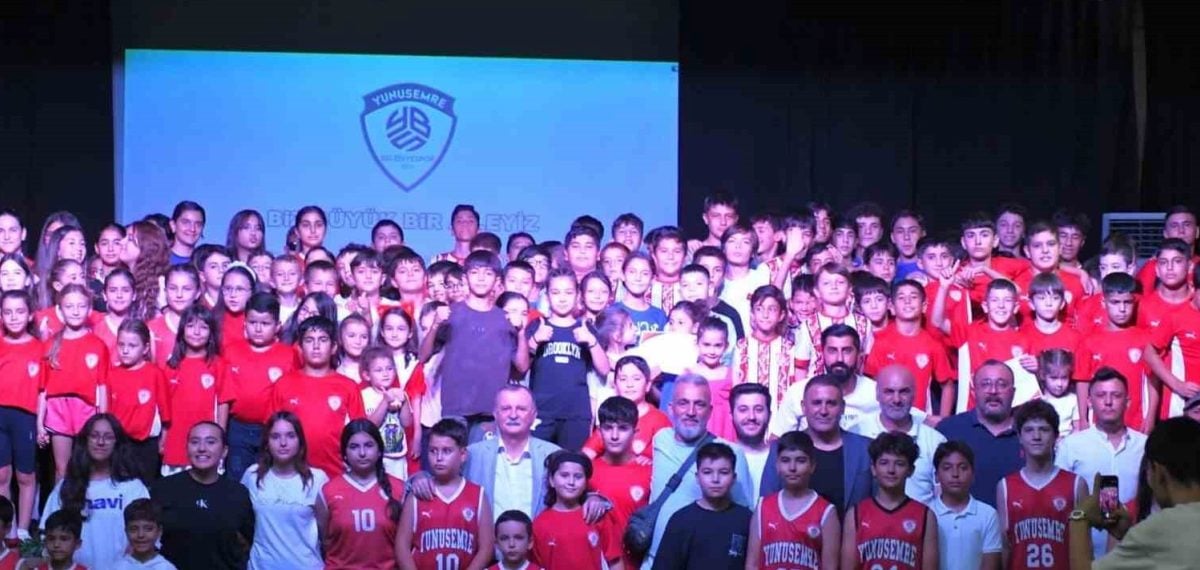 Yunusemre Yaz Spor Okulu 4 bin çocuğu spora kazandırdı