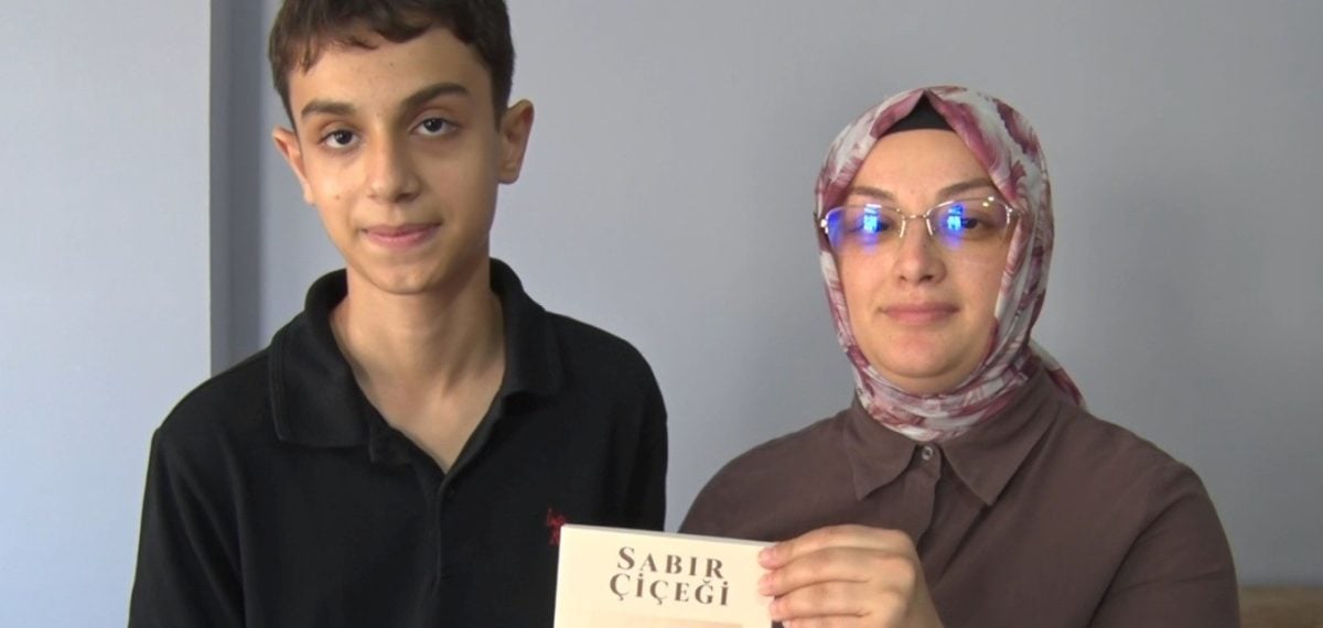 14 yaşındaki Barış’ın şiirlerle yazdığı ‘Sabır Çiçeği’ kitabı umut oldu