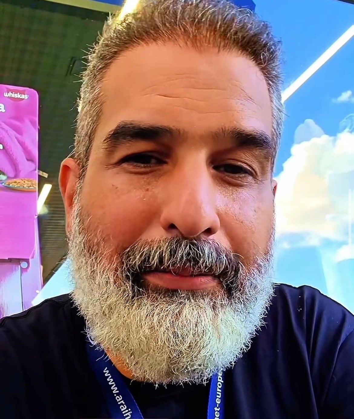 Motovlogcu Dayı olarak bilinen Cumhur Kahraman trafik kazasında yaşamını yitirdi