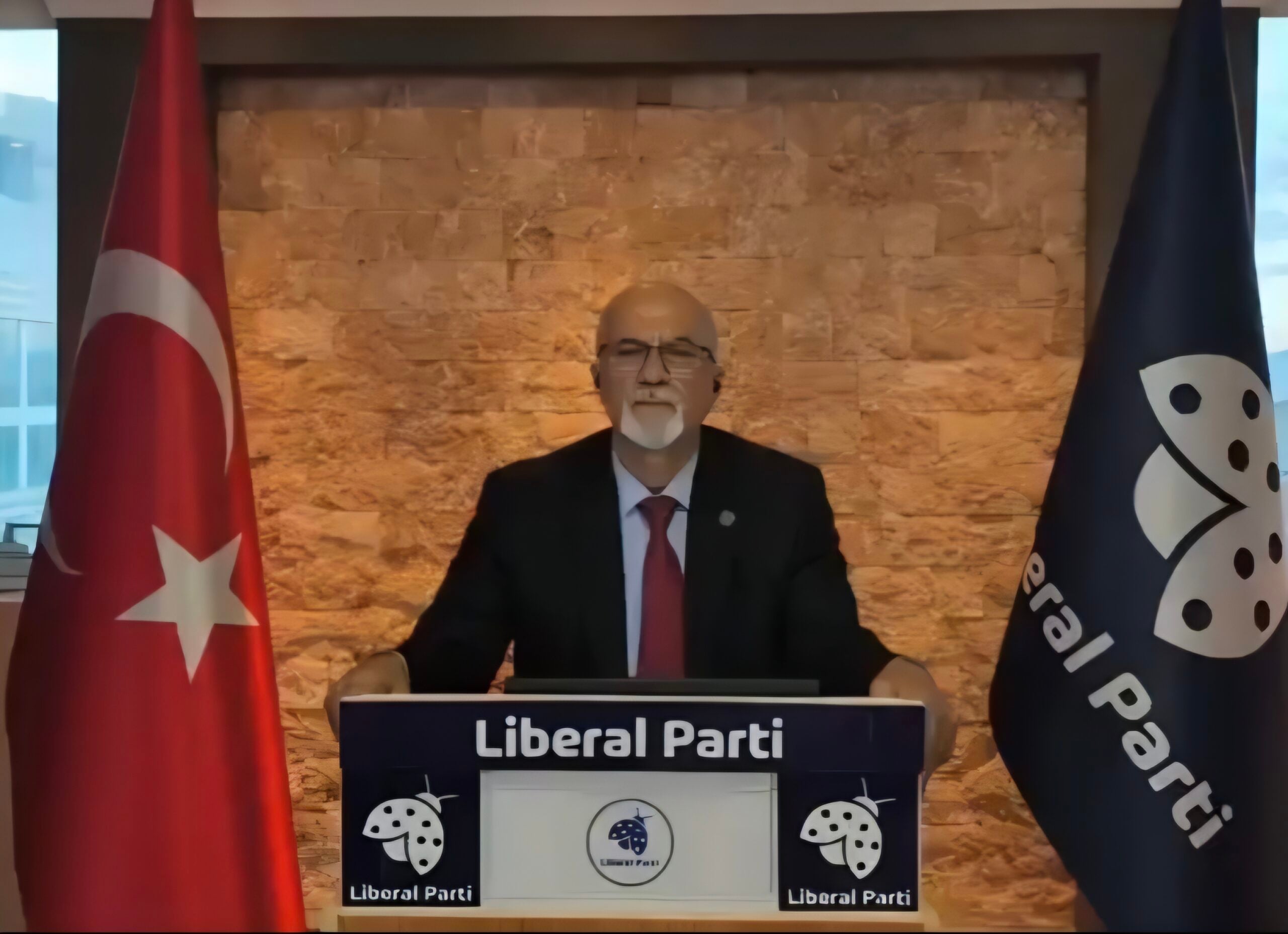 Liberal Party Leader Zübeyir Gülabi Launches Sharp Criticism at AK Party, MHP and DEM Party