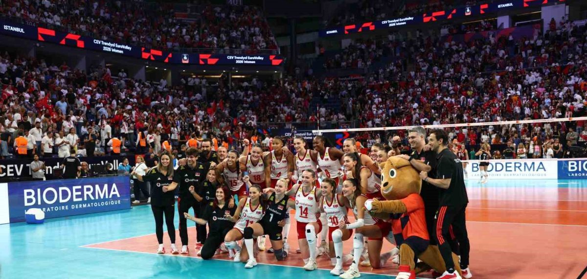 A Milliler Almanya’yı 3-1 yenerek Avrupa Şampiyonası’nda yarı finale çıktı