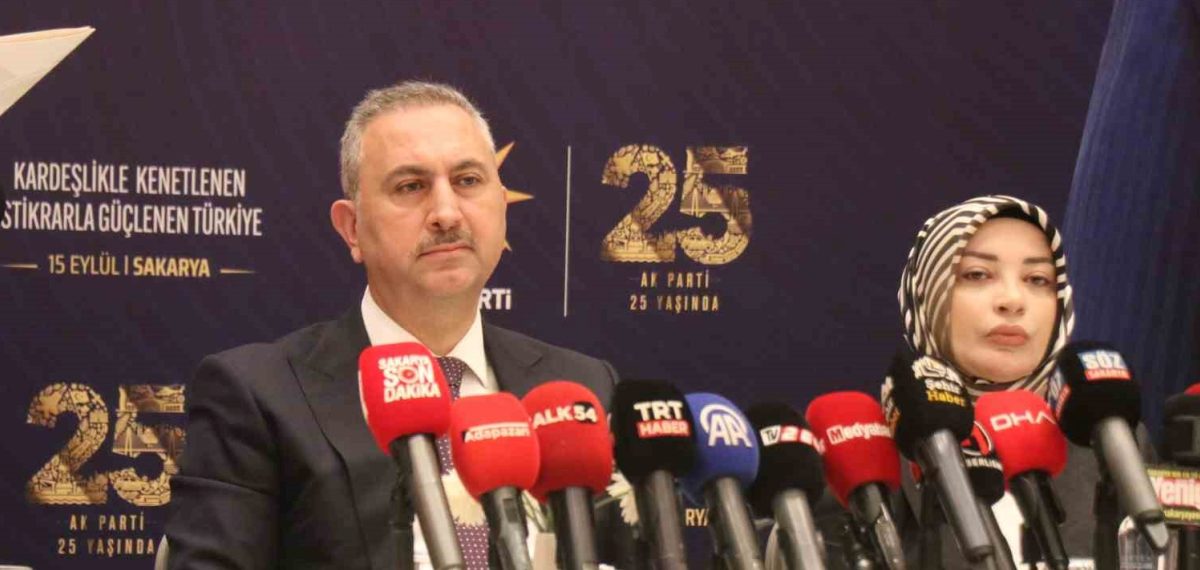 Abdulhamit Gül: Erdoğan’ın yeniden adaylığına hukuki engel yok, Türkiye güvenlikte güçlendi