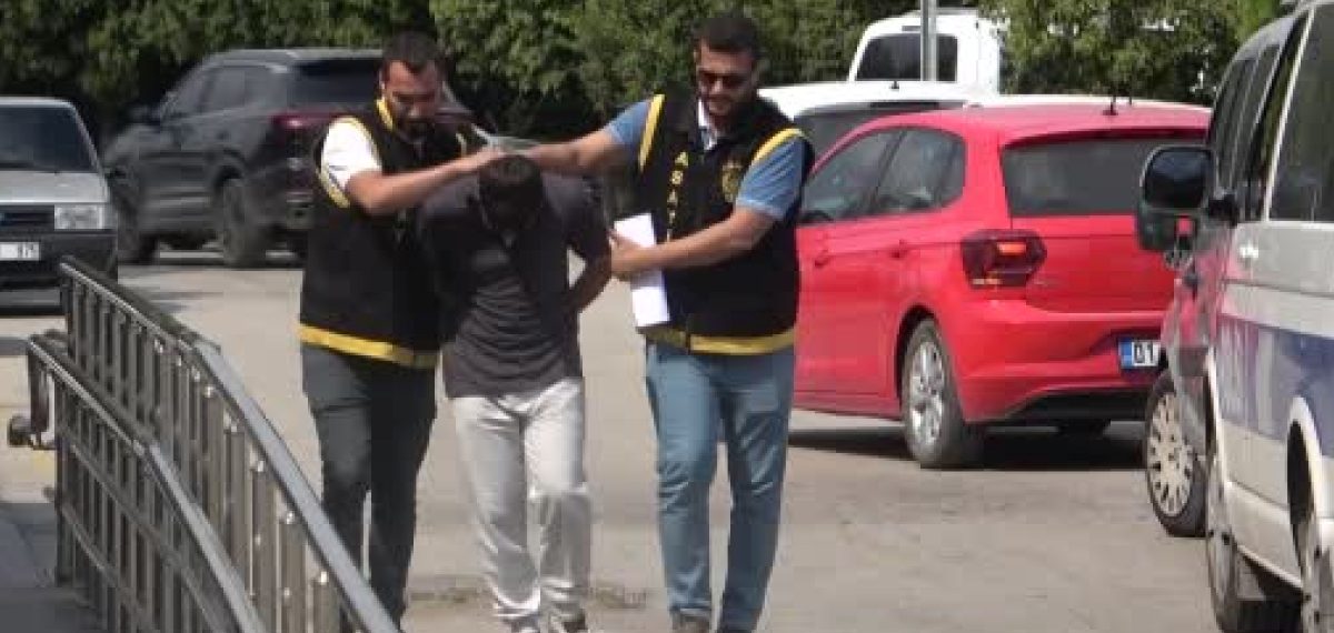 Adana’da 18 yaşındaki şüpheli, 17 yaşındaki arkadaşını bıçaklayarak öldürdü