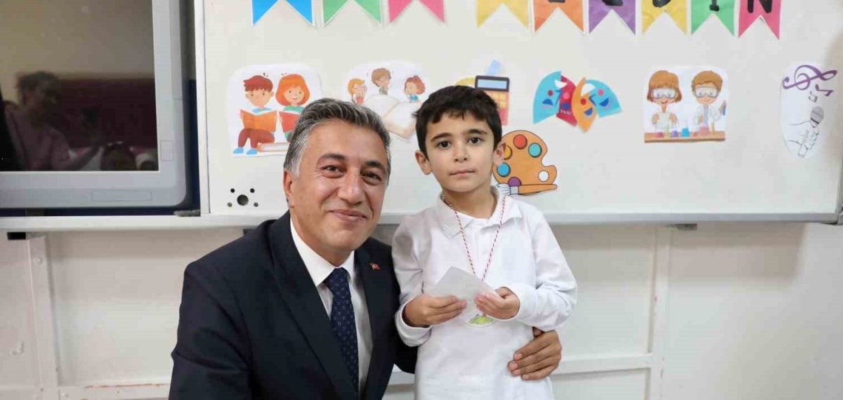 Ağrı’da uyum haftası başladı, öğrenciler oyun temelli etkinliklerle tanışıyor
