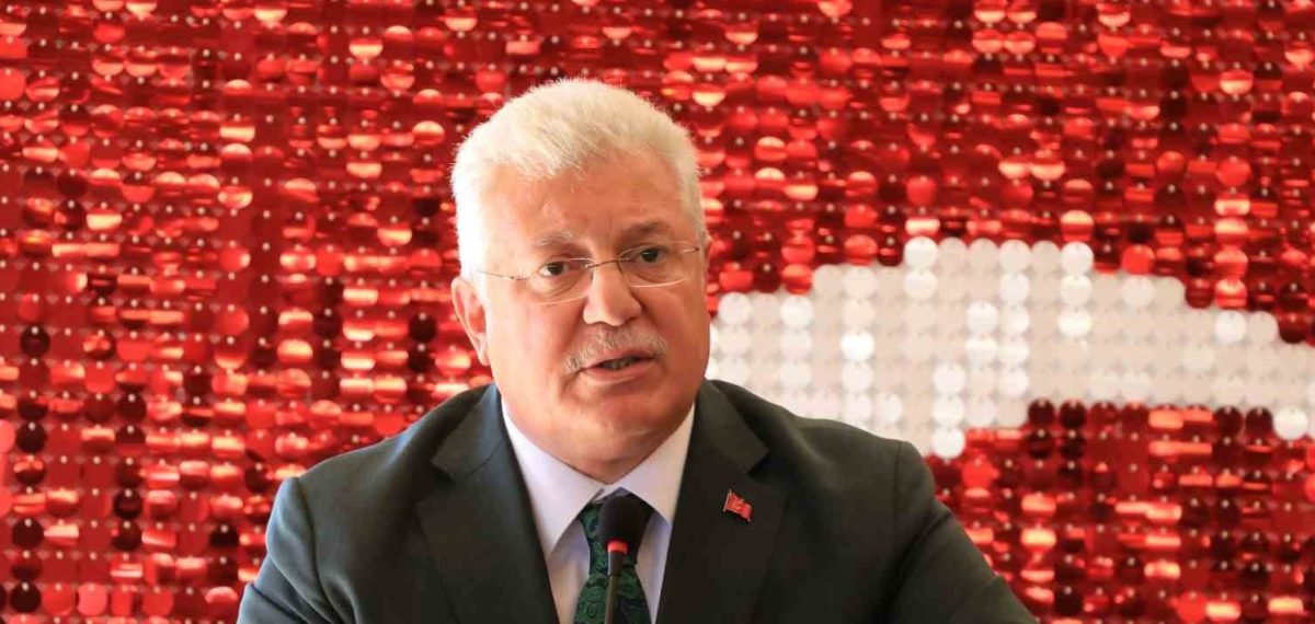 Akbaşoğlu: Terörsüz Türkiye ve bölge hedefi ile deprem ve enerji çalışmalarını değerlendirdi