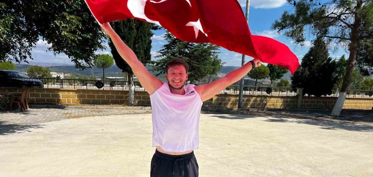 Almanya’dan koşarak döndü: 53 günde Buldan’a ulaşan gurbetçinin hikayesi
