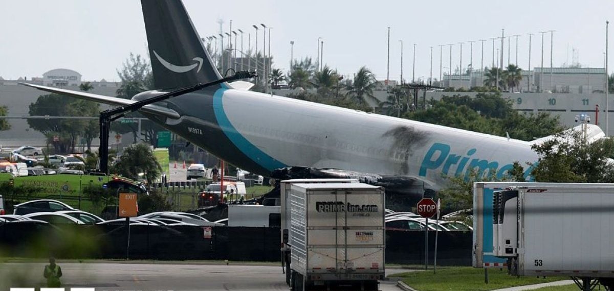 Amazon cargo Boeing 767 overruns Miami runway, five killed