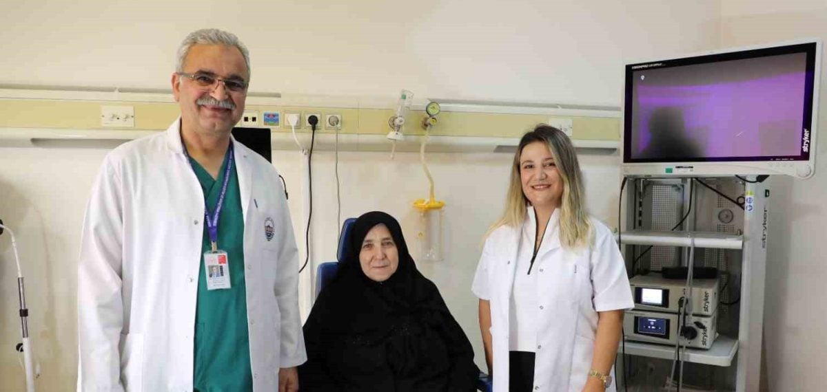 Ameliyatla 67 yaşındaki hasta yıllardır kaybettiği işitmesini geri kazandı