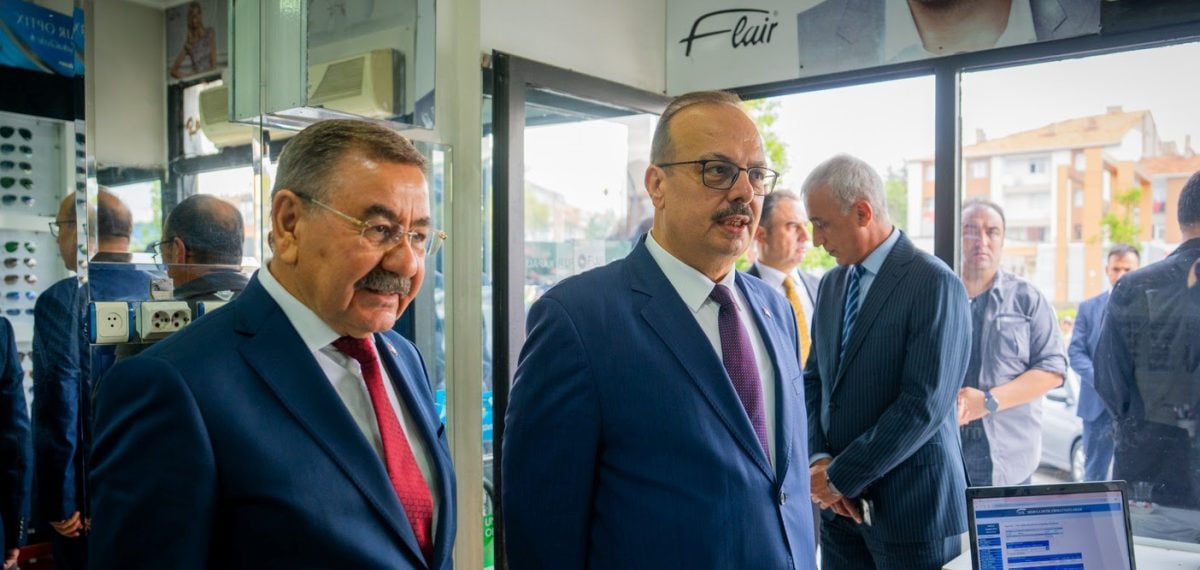 Ankara Valisi Yakup Canbolat’tan Gölbaşı ziyaretinde esnaf, ASELSAN ve şehit ailesi görüşmeleri