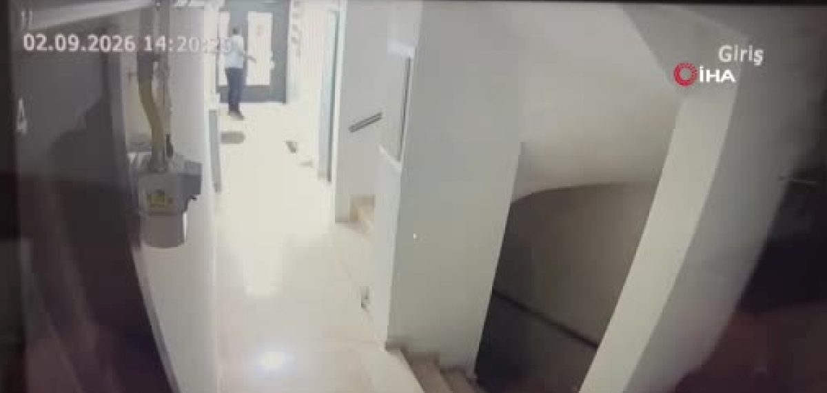 Avcılar’da evden 1 milyon lira değerinde altın ve döviz çalındı