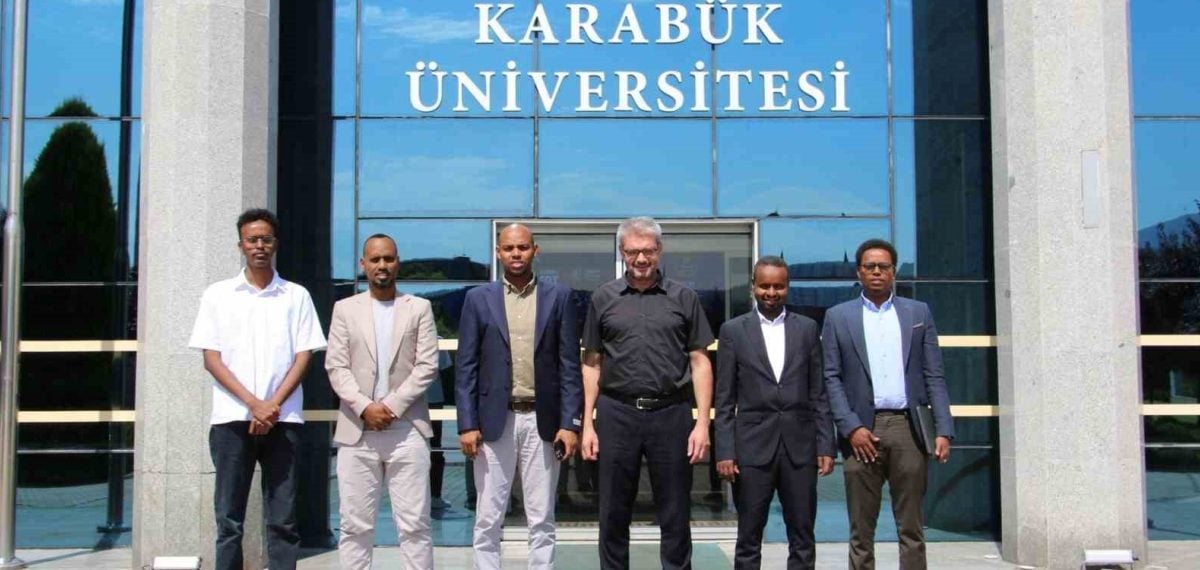 Baidoa International University heyeti Karabük Üniversitesi’ni ziyaret etti, iş birliği olanakları değerlendirildi