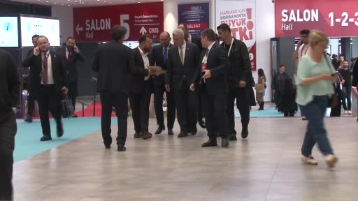 Bakan Bolat: MÜSİAD Fuarında yılsonu 410 milyar dolar ihracat hedefi açıklandı