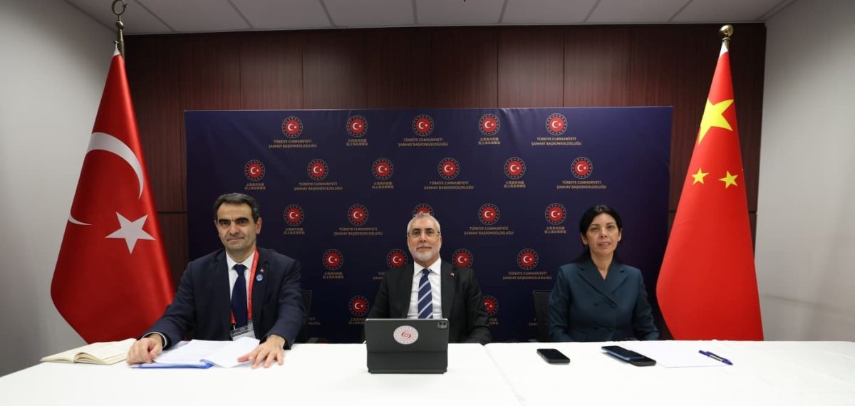 Bakan Işıkhan Şanghay’da beceri dönüşümünü vurguladı, yapay zekayı destek aracı olarak tanımladı