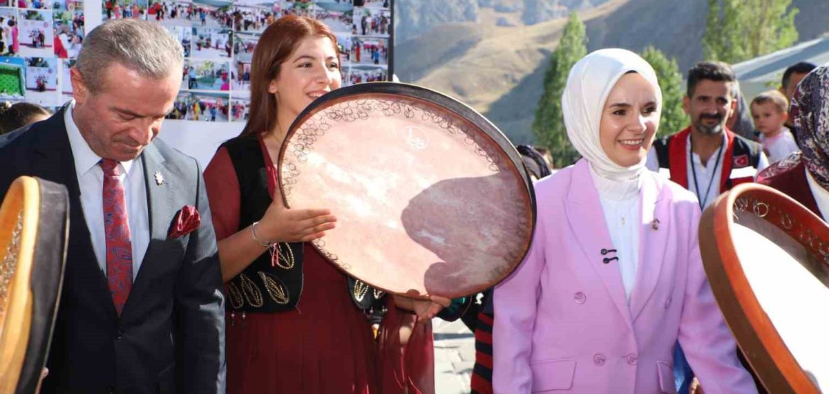 Bakan Özdemir Göktaş: Hakkari’de aile, genç ve çocuk destekleri artırıldı