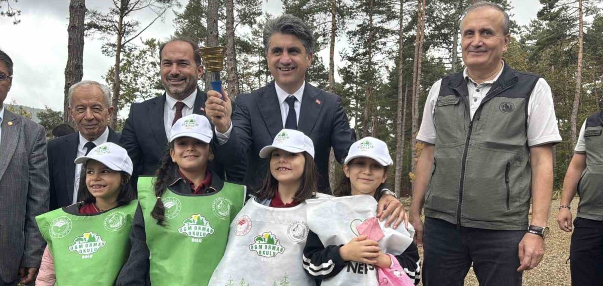 Bolu’da Türkiye’nin ilk Orman Okulu açıldı, çocuklar doğayla eğitimde buluştu