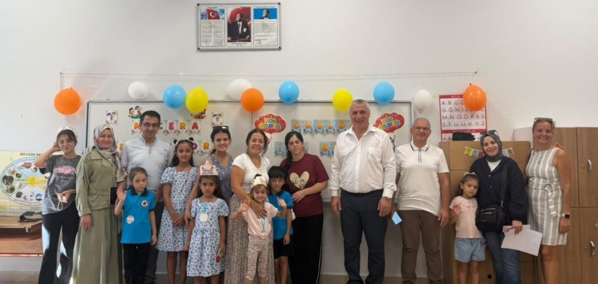 Burhaniye’de Uyum Haftası başladı, İlçe Milli Eğitim Müdürü öğrencilerle bir araya geldi