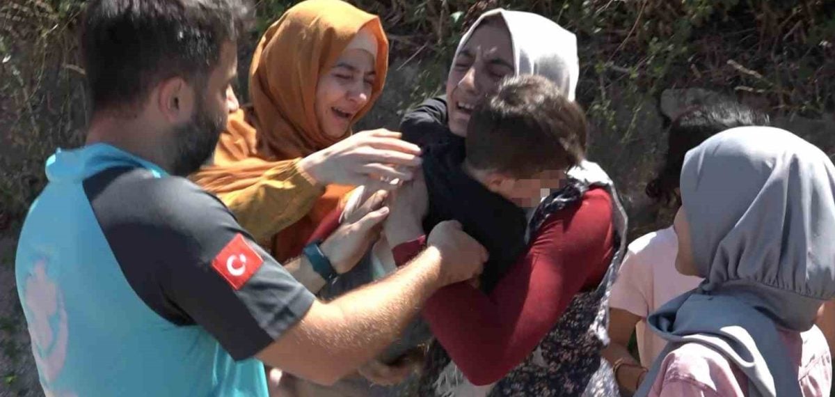 Bursa’da kaybolan 2,5 yaşındaki Emir, ekiplerin çalışmasıyla 1 kilometre uzakta bulundu