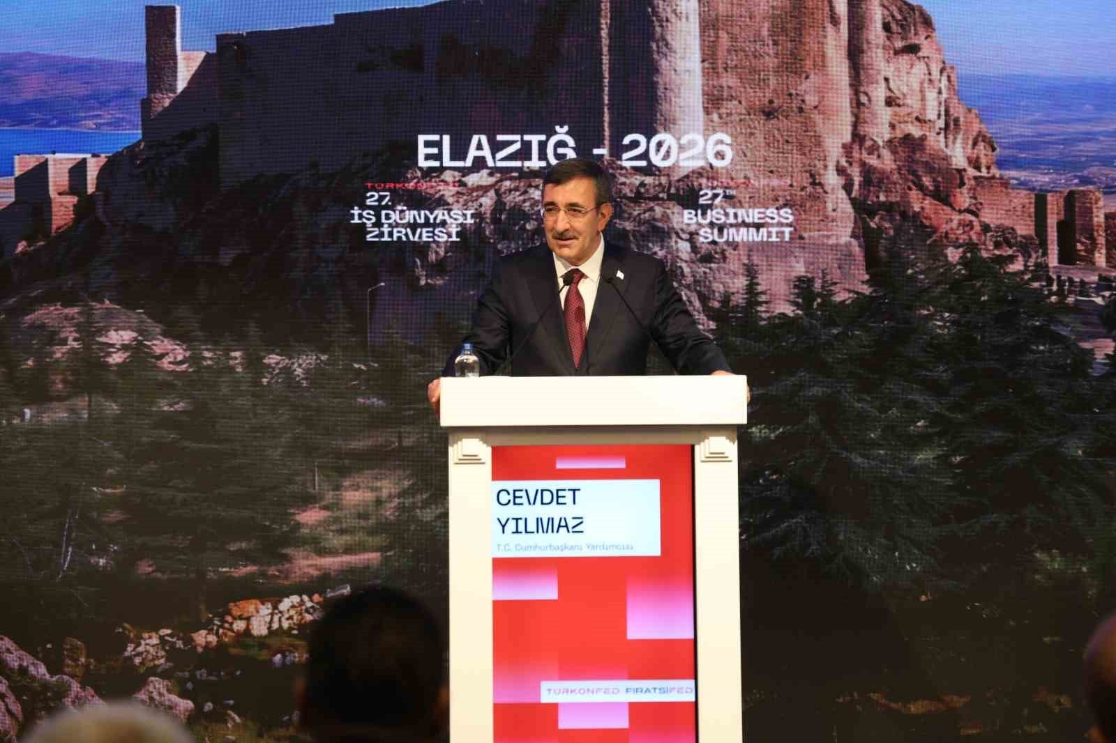 Cevdet Yılmaz: Türkiye istikrarını koruyarak ekonomik dayanıklılığını sürdürüyor