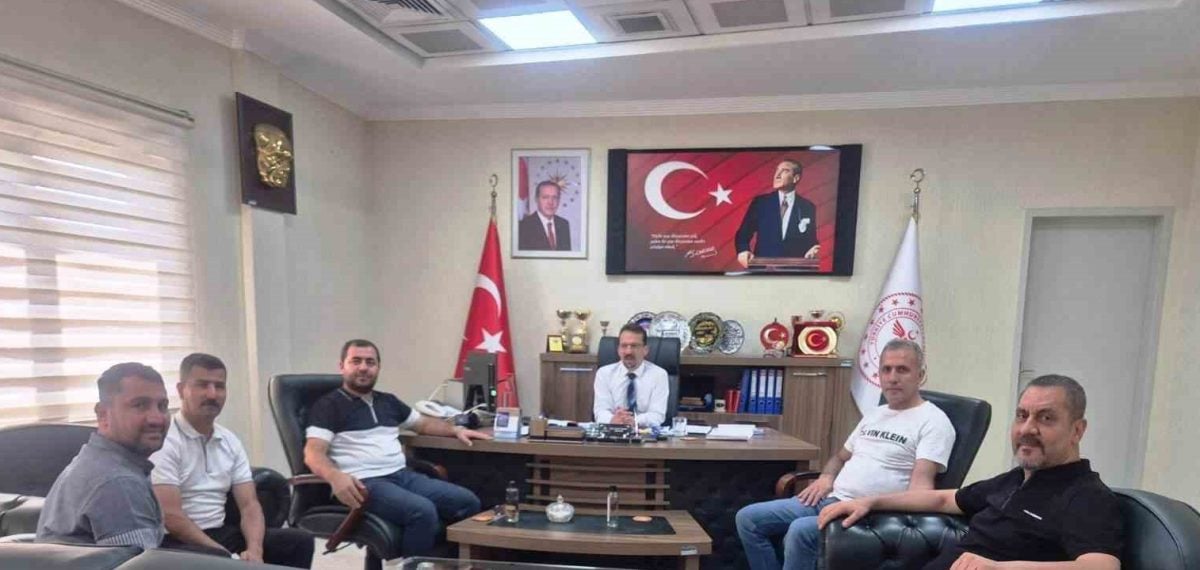 Cizre Devlet Hastanesi yönetimi basınla bir araya gelerek hizmet yoğunluğunu değerlendirdi