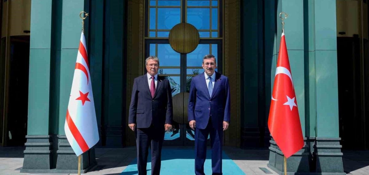 Cumhurbaşkanı Yardımcısı Yılmaz KKTC Başbakanı Üstel ile arama kurtarma çalışmalarını görüştü