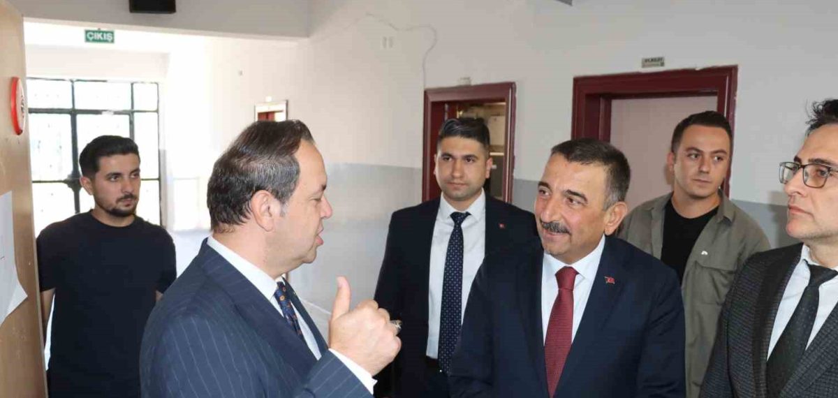 Denetimli serbestlik yükümlüleri okulun bakım ve yenileme çalışmalarına katkı sundu