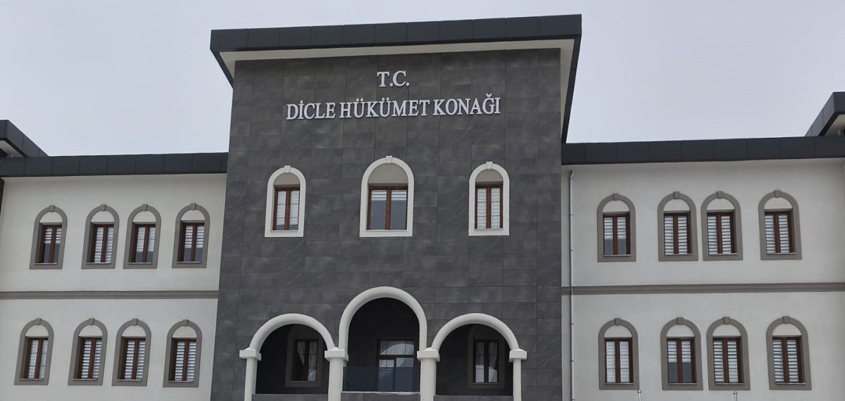Dicle’de 8 ayda 9 kilo esrar ve 5 bin 967 kök kenevir ele geçirildi
