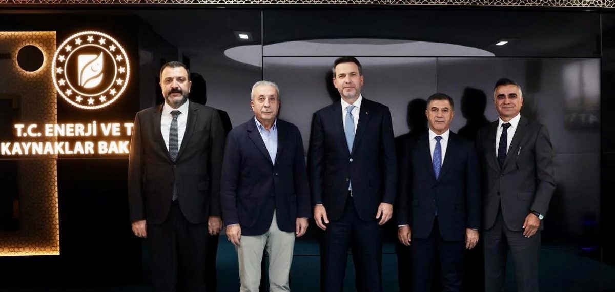 Diyarbakır OSB heyeti Bayraktar’ı ziyaret ederek enerji taleplerini iletti
