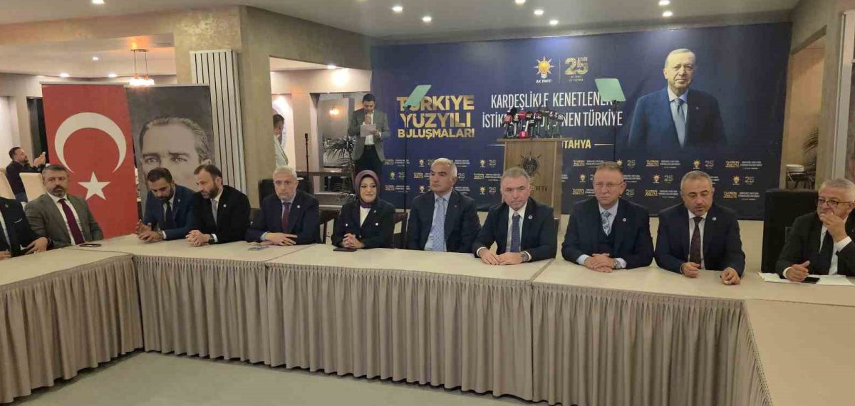 Ersoy: Terörsüz Türkiye hedefiyle 25 yıllık eserleri ve projeleri vurguladı