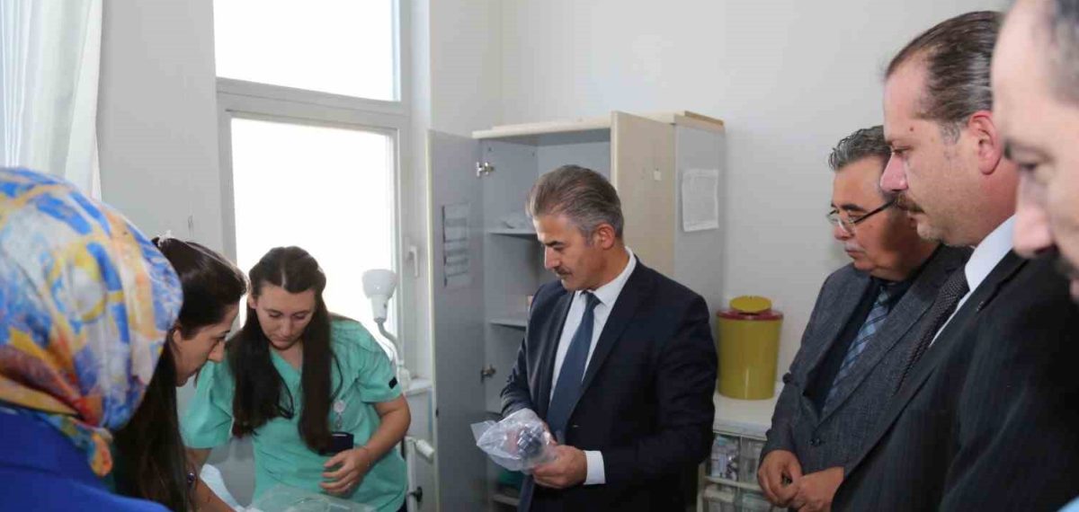 Erzurum Sağlık Müdürü Meral Palandöken’de sağlık kuruluşlarını inceledi