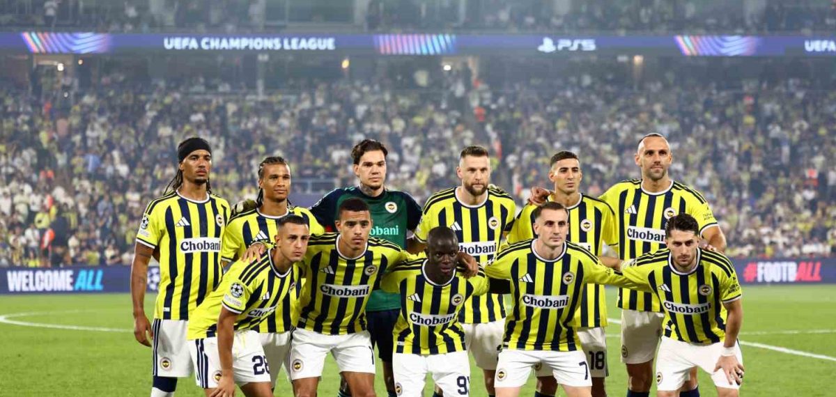 Fenerbahçe, Roma maçına Beşiktaş 11’inden dört değişiklikle başladı