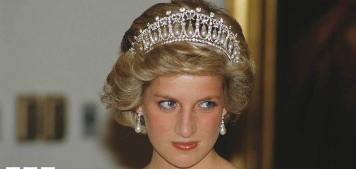 Four Dutch-language copies of Earl Spencer’s Diana memoir stolen en route