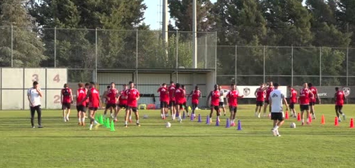Gaziantep FK teknik direktörü Orhan Ak: Fenerbahçe maçını kazanmak istiyoruz