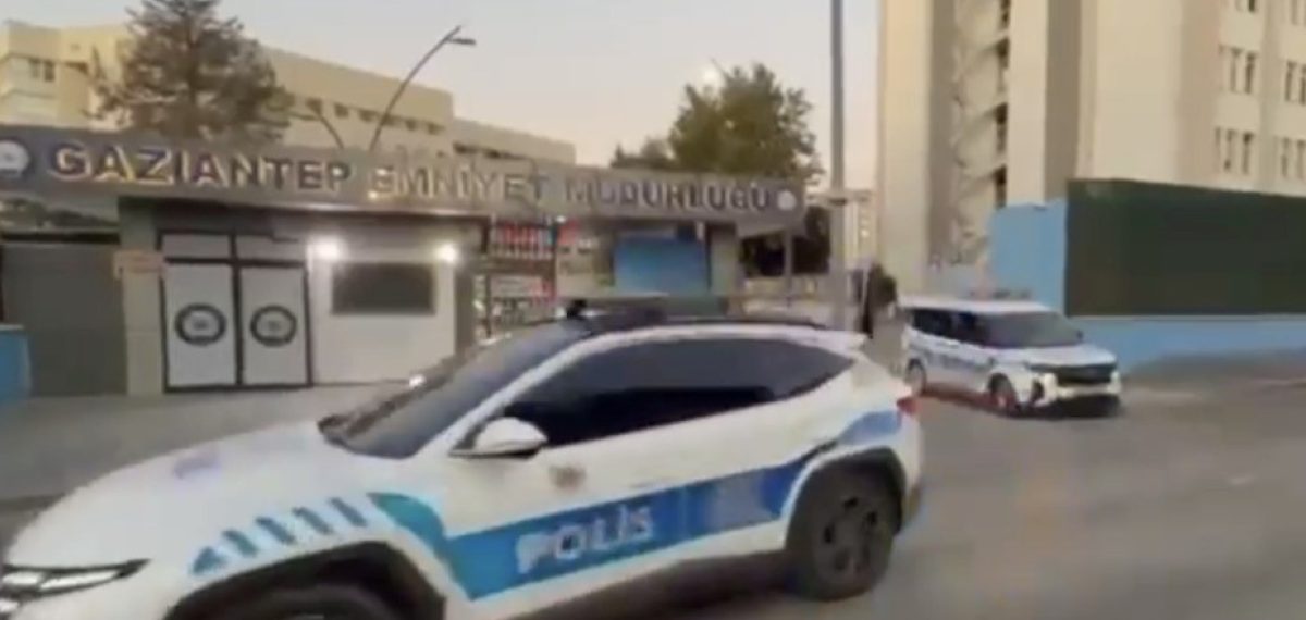 Gaziantep merkezli üç ilde döviz kaçakçılığı operasyonu: 27 gözaltı, 50 milyon TL el konuldu