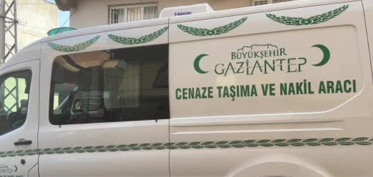 Gaziantep’te eşini pompalı tüfekle öldüren zanlı sokakta rastgele ateş açtı, 4 yaralı