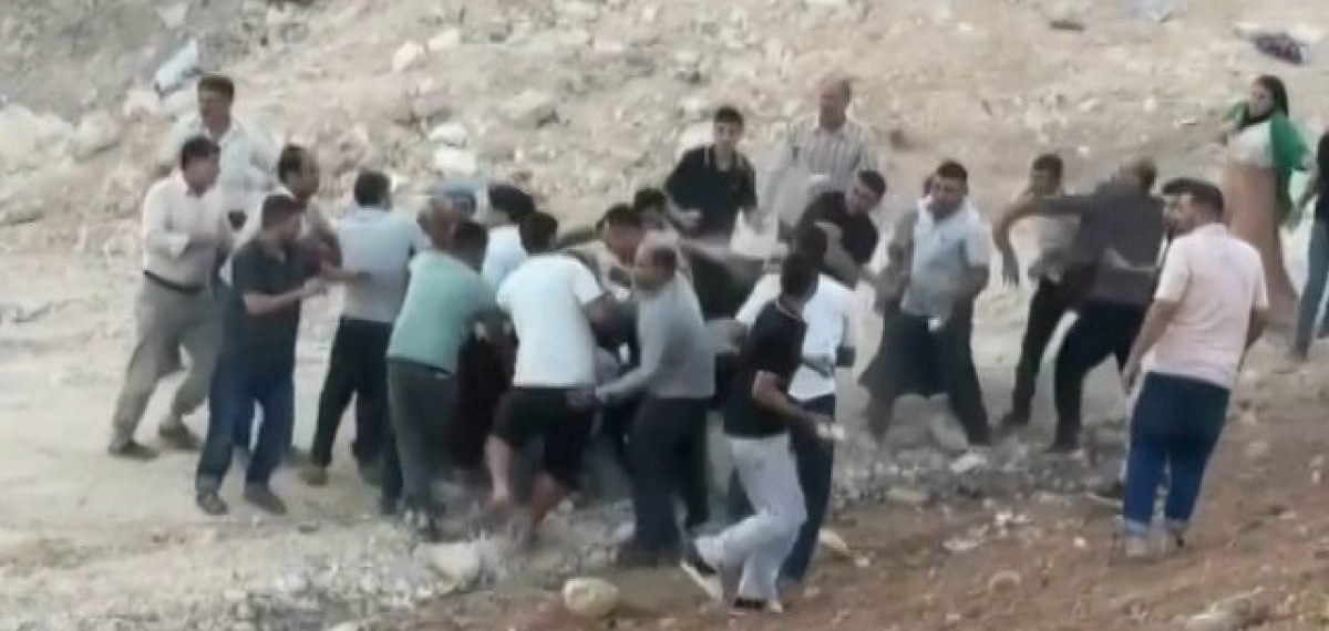Gaziantep’te kavga sırasında aracın kalabalığa dalması güvenlik korkusu yarattı
