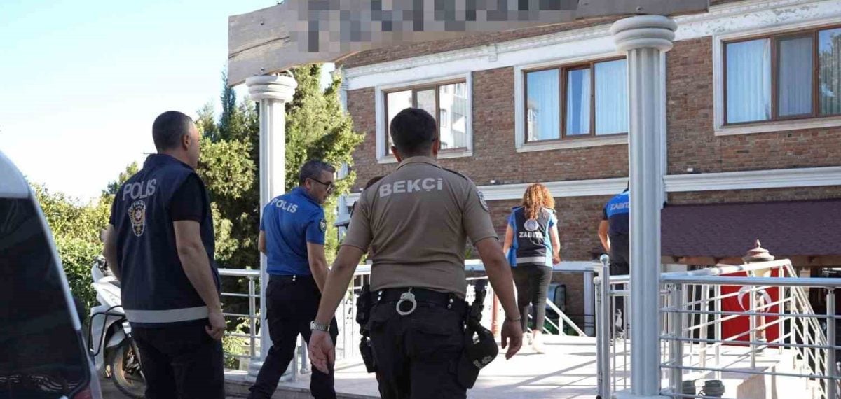Gelibolu’da 15 yaşındaki iki çocukla yakalanan iş insanı tutuklandı