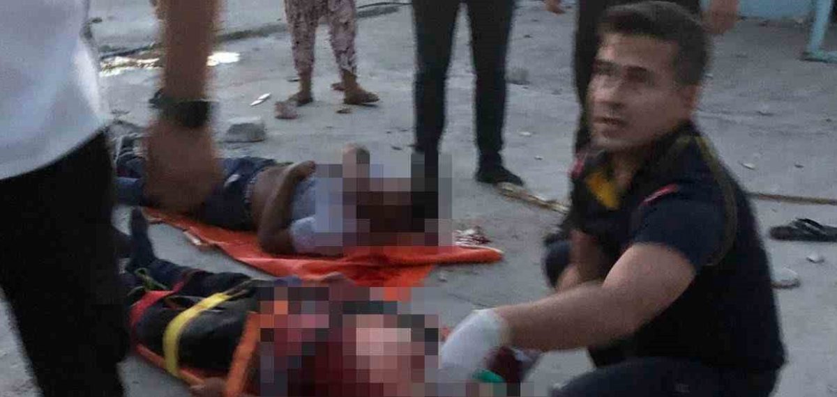 Geyve’de açık cezaevine teslim etmeyen şüpheli sokak ortasında bir kişiyi bıçakladı