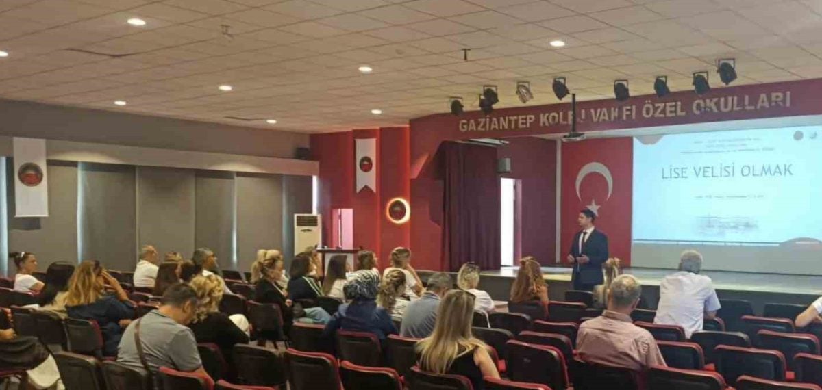 GKV Özel Liseleri’nde “Lise Velisi Olmak” programı velilerle buluştu, okul ve rehberlik süreci paylaşıldı