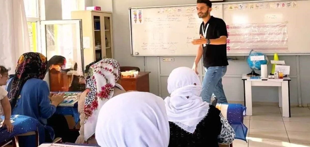 Güçlükonak’ta köylerde ağız ve diş sağlığı eğitimi sürüyor