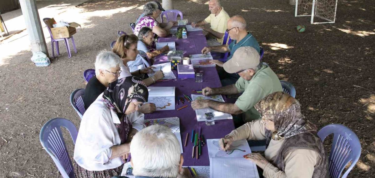 Gülümse Alzheimer Merkezi üyeleri Dünya Alzheimer Günü etkinliğinde bir araya geldi