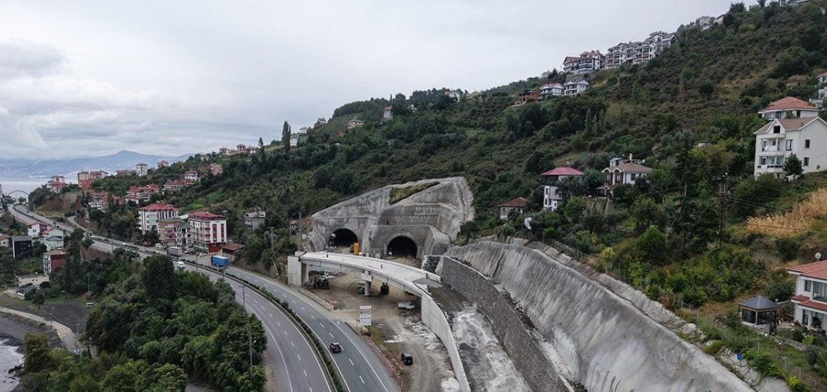 Güney Çevre Yolu Akçaabat geçişinde tünel ve viyadük çalışmaları sürüyor